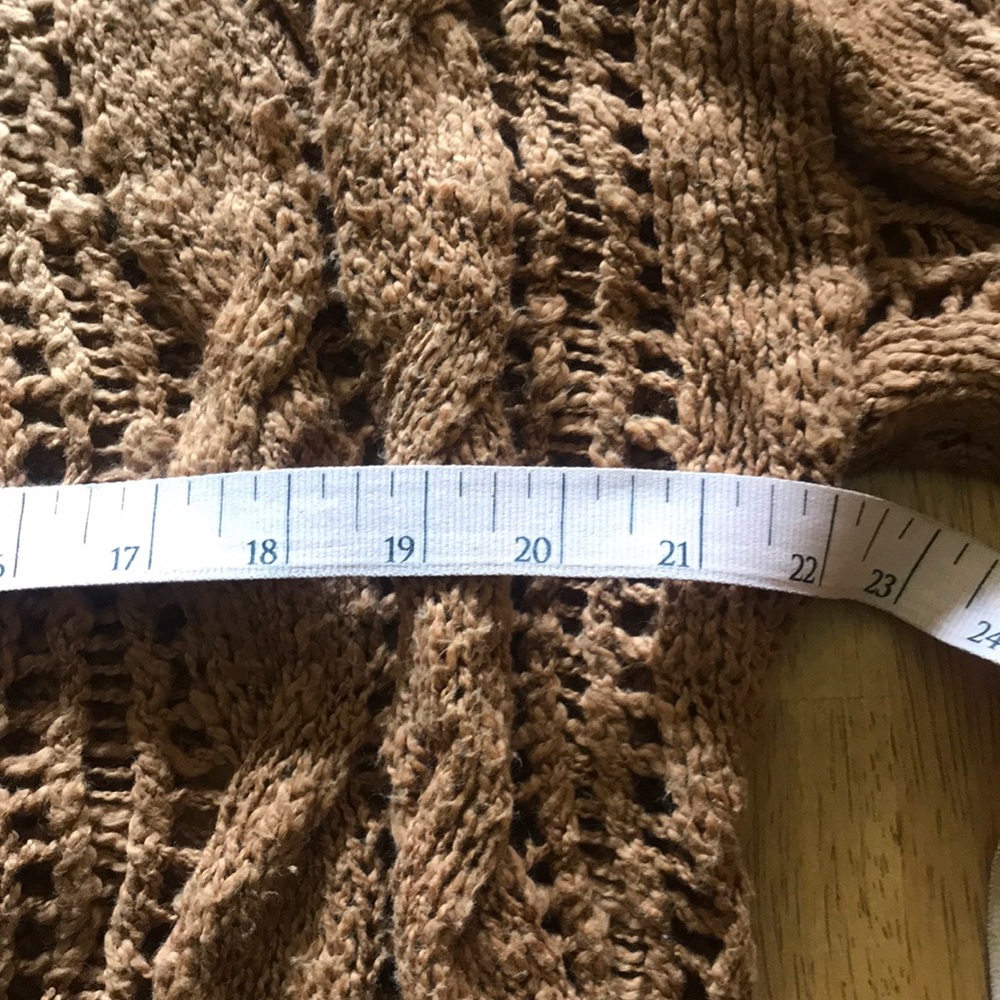 AE Cardigan - Picture 4 of 6